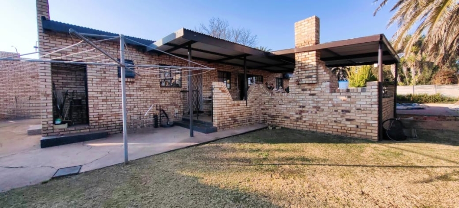 3 Bedroom Property for Sale in Dassie Rand North West